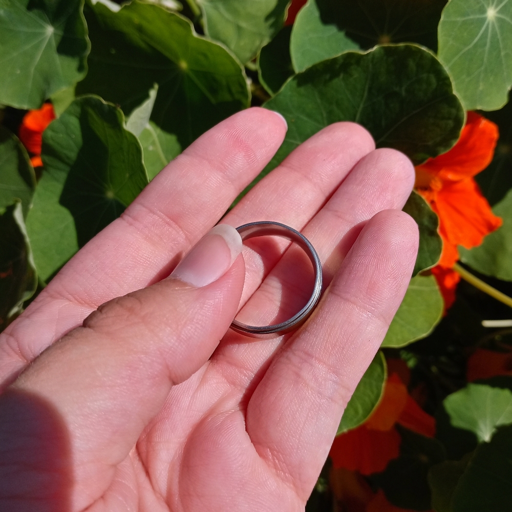 Ring - Picture 6 of 7